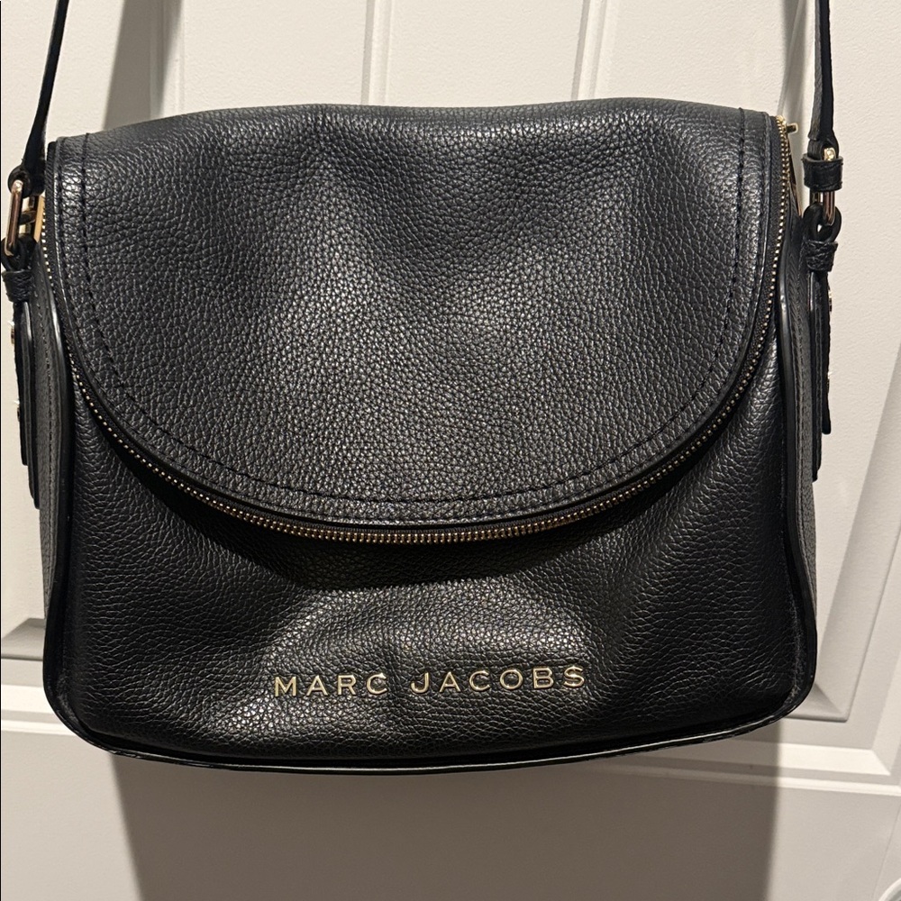 Authentic Marc Jacobs black leather bag.